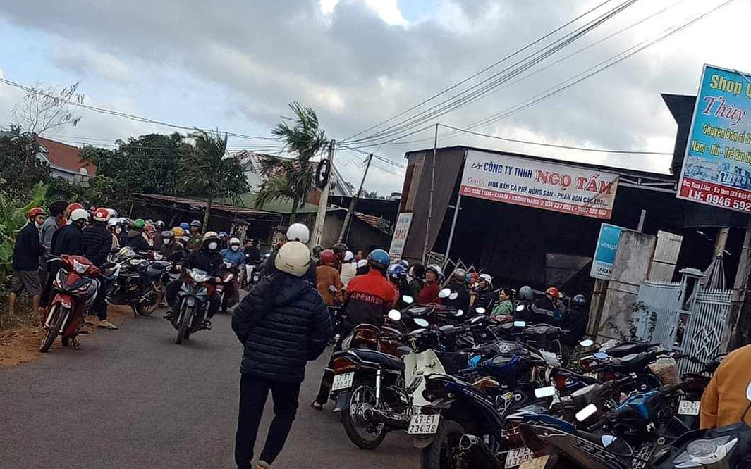 Cả trăm nông dân điêu đứng khi ký gửi nông sản "nhầm chỗ"- Ảnh 1.