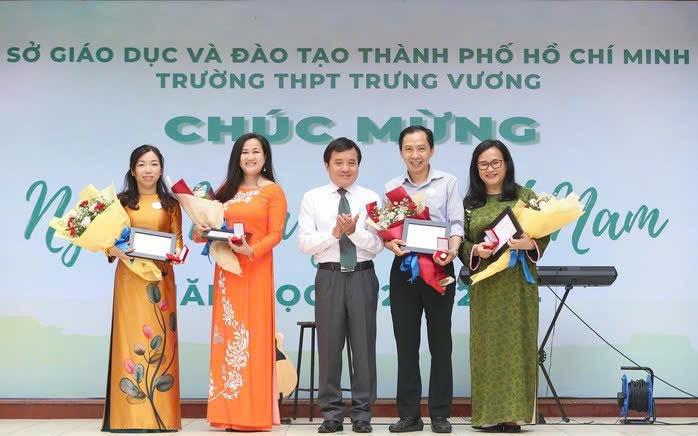 Hướng tới mục tiêu chung