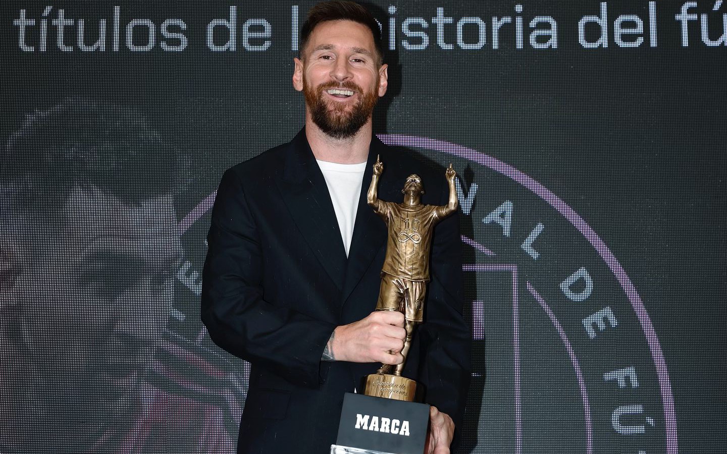 Messi nhận giải 