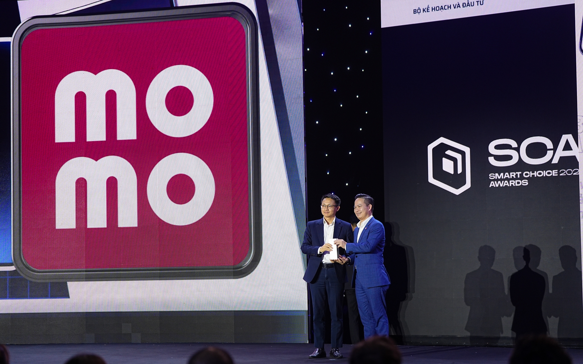 MoMo nhận "cú đúp" giải thưởng tại Better Choice Awards 2024