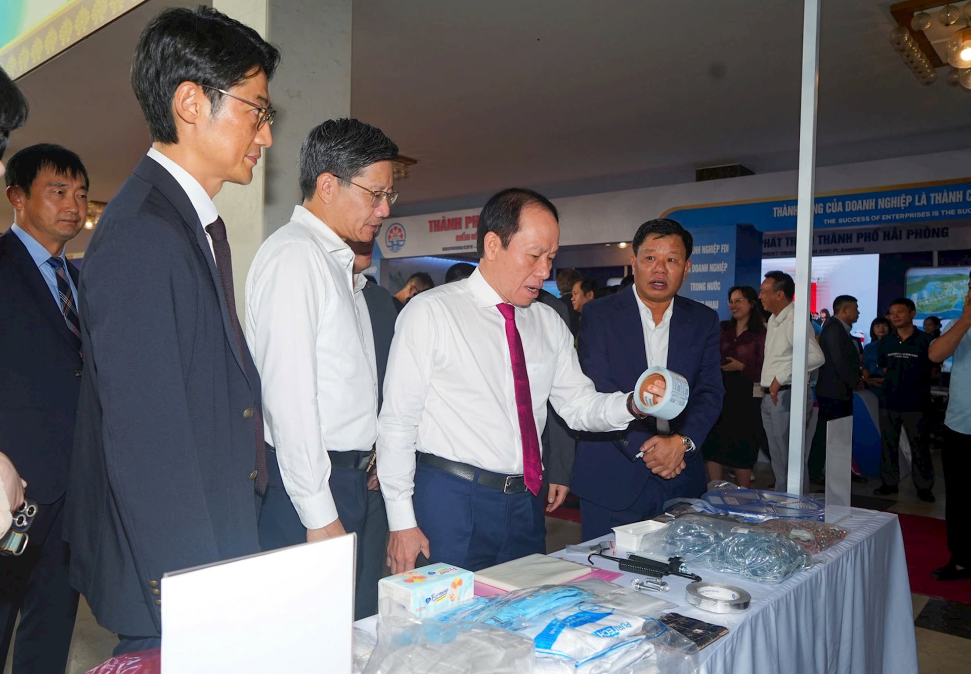 Hỗ trợ thực chất cho các doanh nghiệp FDI- Ảnh 3. Hỗ trợ thực chất cho các doanh nghiệp FDI- Ảnh 3.