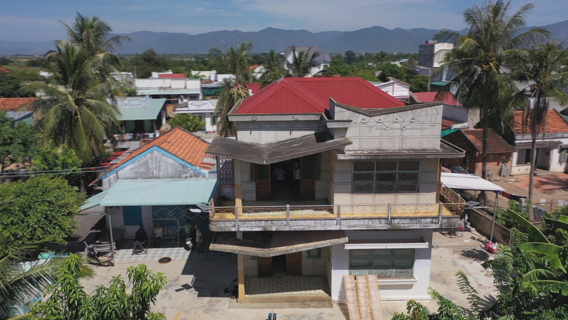 Báu vật hoàng tộc Chăm dưới chân tháp cổ- Ảnh 9.