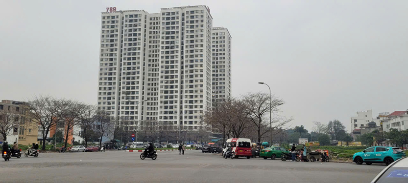 Căn hộ cũ và mới ở Hà Nội đều tăng giá chóng mặt thời gian qua Ảnh: THÙY LINH Căn hộ cũ và mới ở Hà Nội đều tăng giá chóng mặt thời gian qua Ảnh: THÙY LINH
