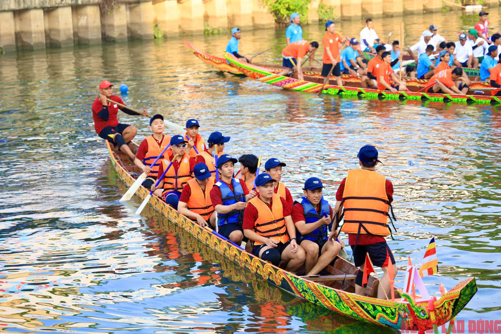 Cuối tuần 12 đội ghe ngo tranh tài nảy lửa trên kênh Nhiêu Lộc - Thị Nghè- Ảnh 3.