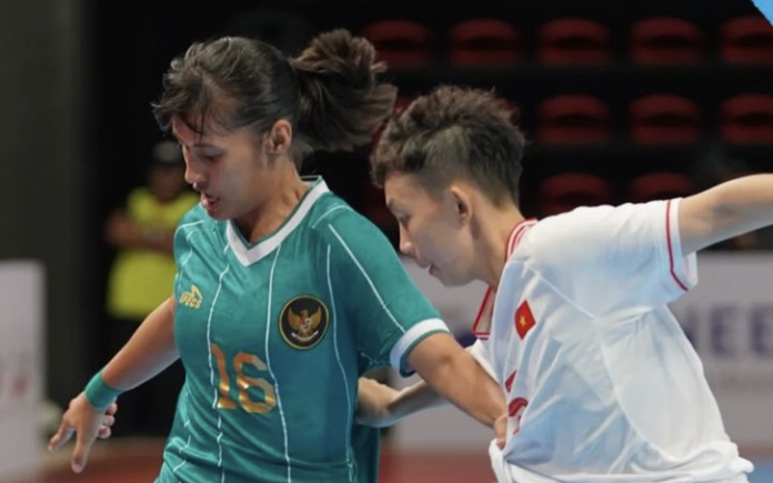 Futsal nữ Việt Nam thắng Indonesia 5 bàn trắng