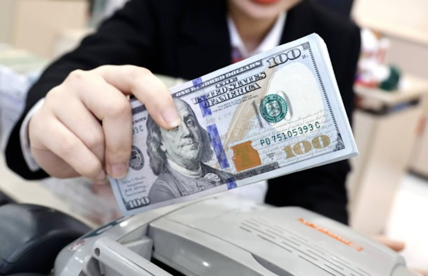 Giá USD tại Việt Nam rớt mạnh- Ảnh 1. Giá USD tại Việt Nam rớt mạnh- Ảnh 1.