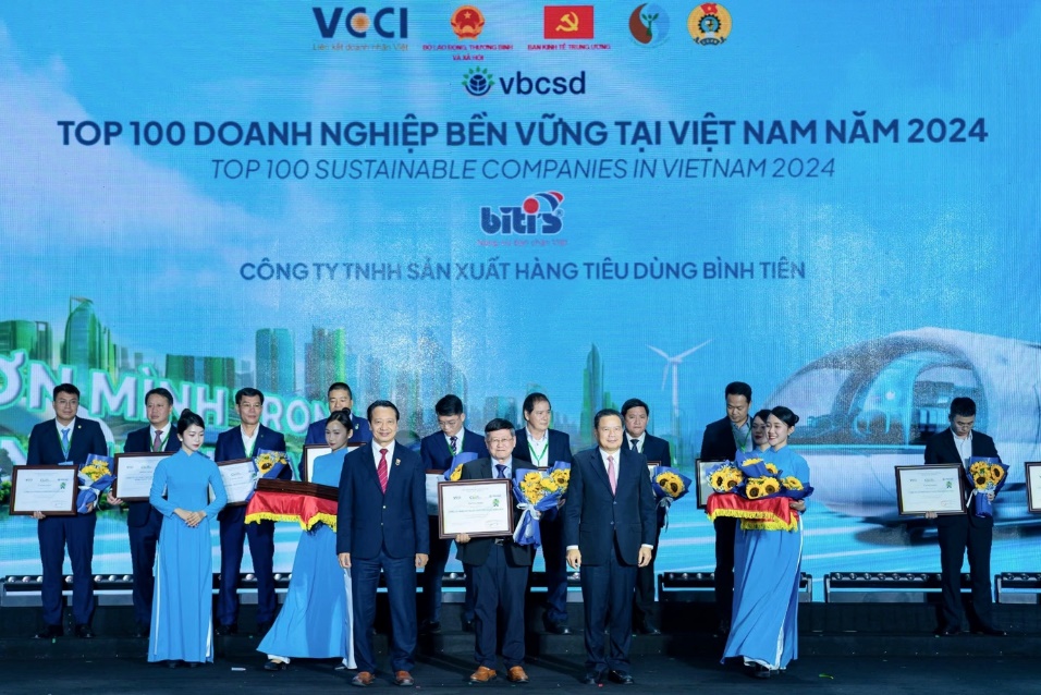 Biti's được vinh danh Top 100 Doanh nghiệp bền vững Việt Nam CSI 2024- Ảnh 1.