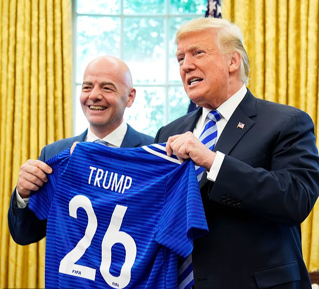 Động thái đáng chú ý của chủ tịch FIFA với Tổng thống đắc cử Donald Trump- Ảnh 2.