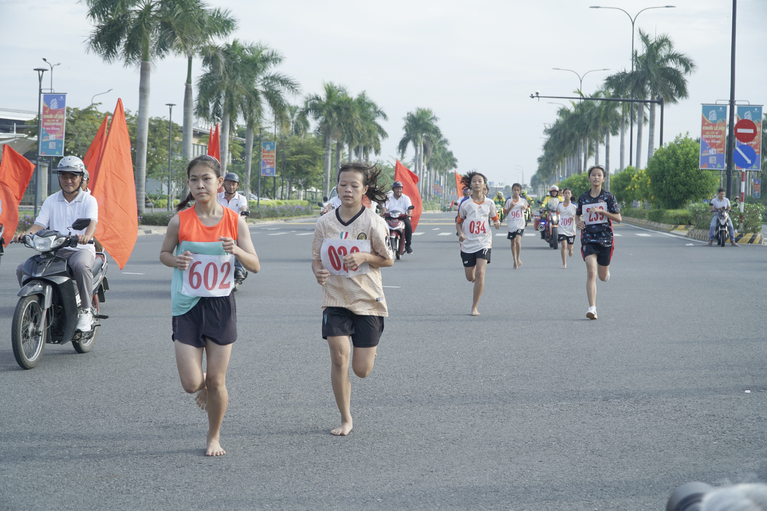 Tranh tài từng bước chân tại Giải Việt dã tỉnh Long An- Ảnh 16.