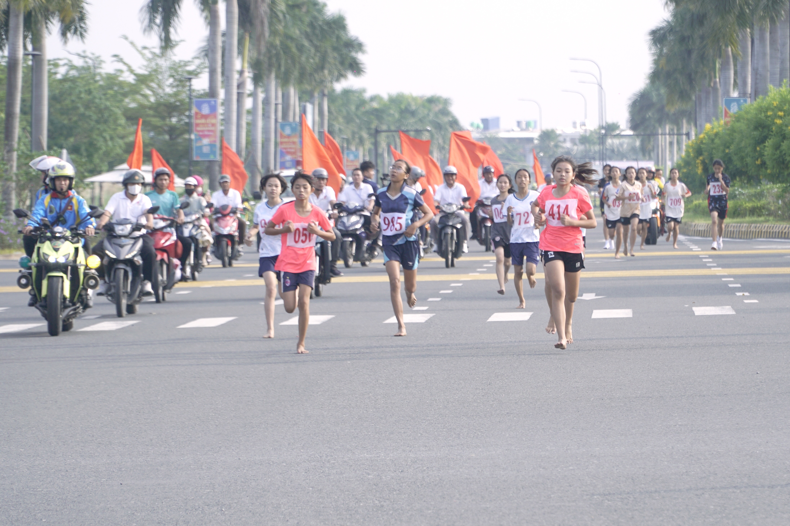 Tranh tài từng bước chân tại Giải Việt dã tỉnh Long An- Ảnh 7.