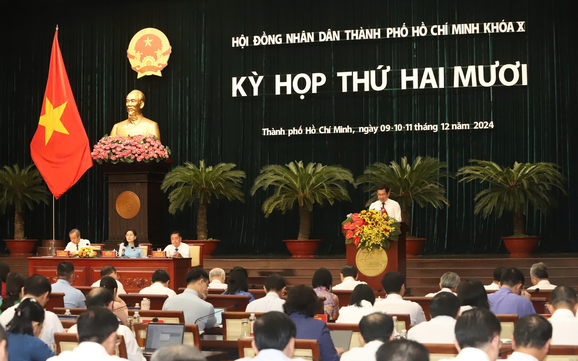 UBND TP HCM đề xuất bao nhiêu biên chế cho năm 2025?