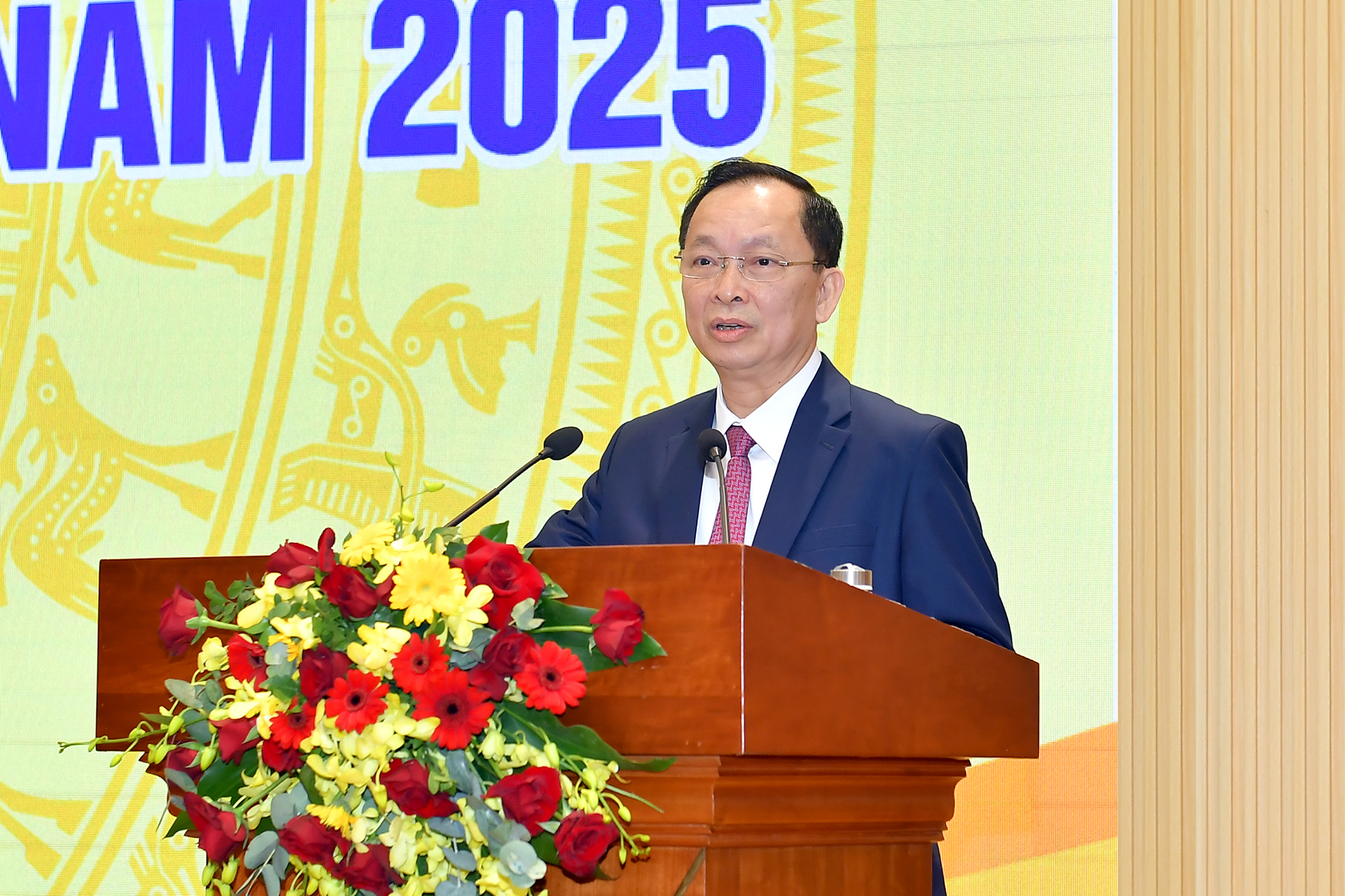 Lãi suất cho vay năm 2024 đã giảm bao nhiêu?- Ảnh 3. Lãi suất cho vay năm 2024 đã giảm bao nhiêu?- Ảnh 3.