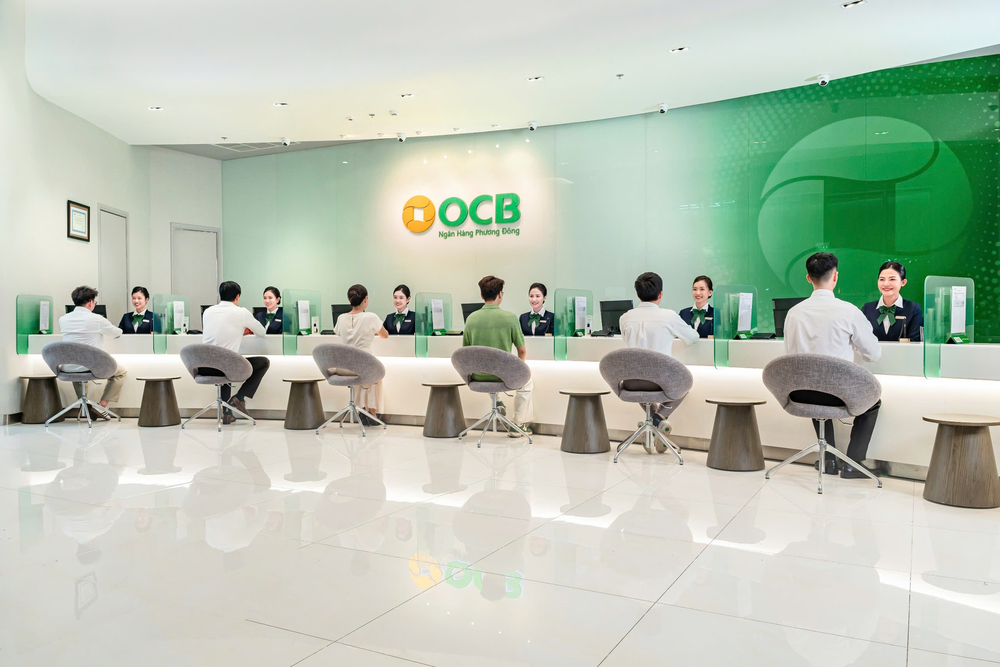 OCB - Top 25 thương hiệu niêm yết dẫn đầu năm 2024- Ảnh 3.