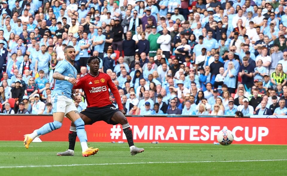 Soi tỉ số Manchester City - Manchester United: Chủ nhà khó lấn khách- Ảnh 1.