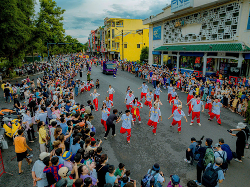 Festival Huế - đặc sản của Huế - sẽ tiếp tục thu hút du khách trong thời gian tới  Ảnh: ĐÌNH HOÀNG