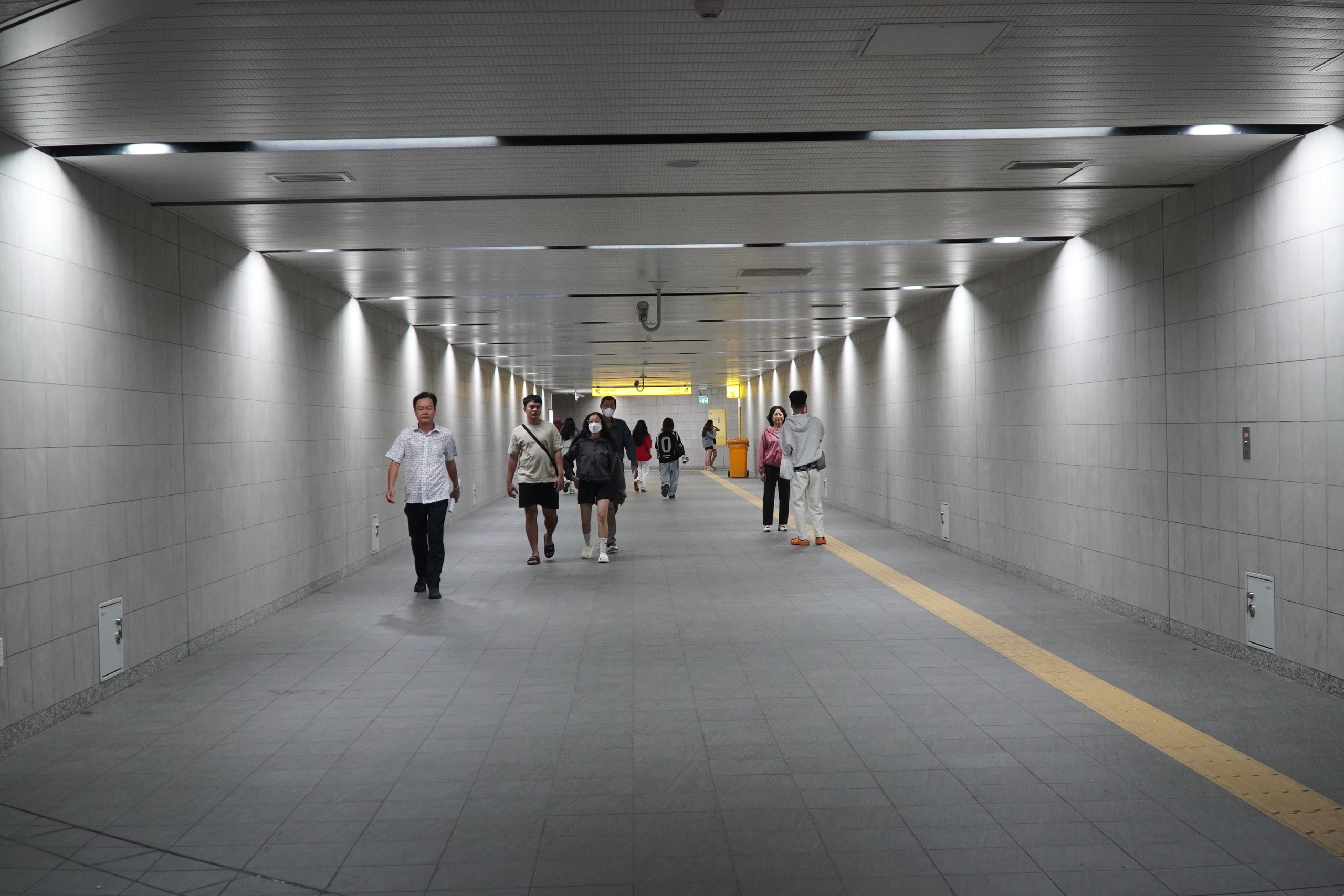 วิดีโอ: สถานีรถไฟใต้ดินหมายเลข 1 กลายเป็นจุดเช็คอิน VIDEO: Ga metro số 1 trở thành điểm check-in