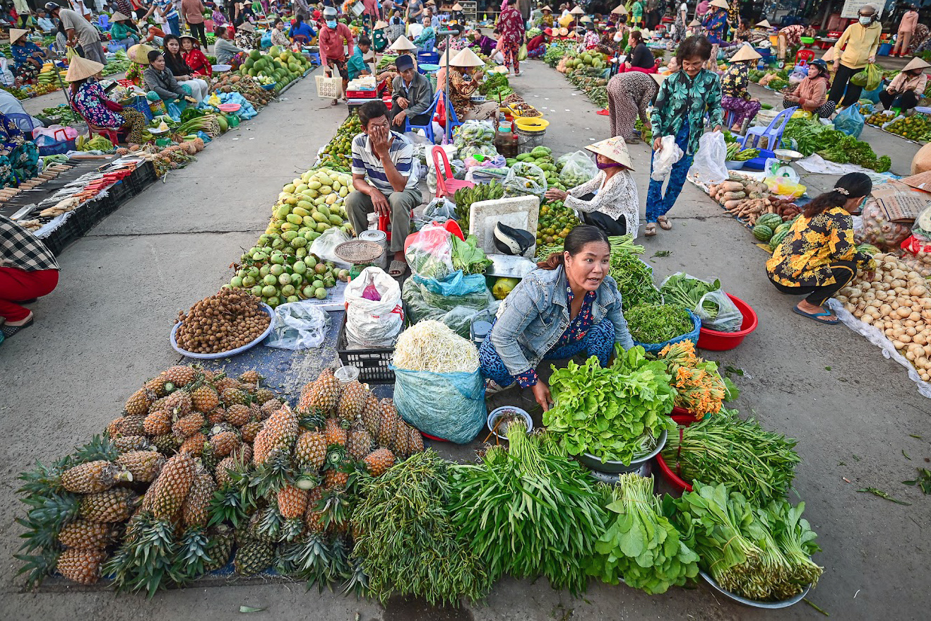 Độc đáo chợ “chồm hổm” ở miền Tây- Ảnh 4.