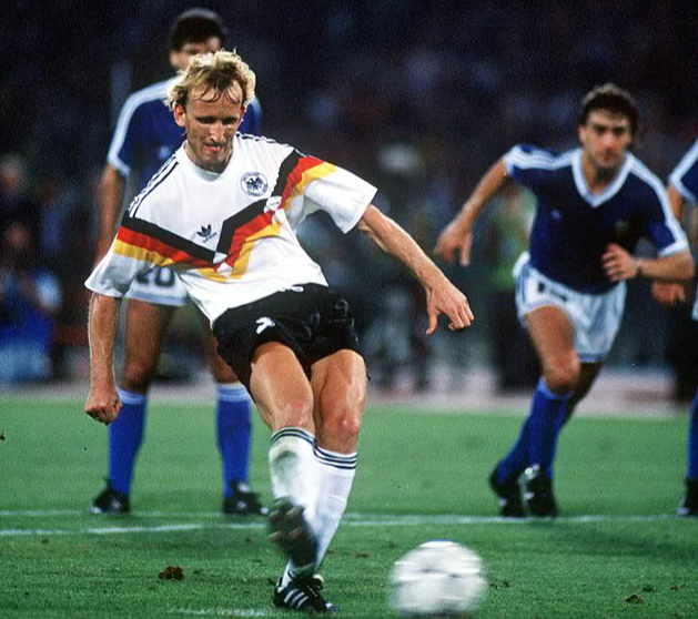 Andreas Brehme - Người hùng trận chung kết World Cup 1990 qua đời- Ảnh 2.