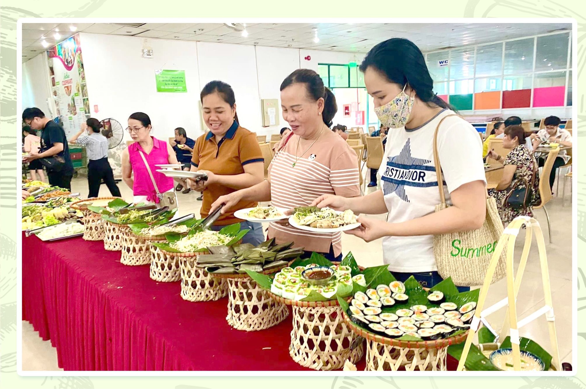 Buffet chay tại siêu thị hút khách ngày rằm tháng Giêng- Ảnh 2.