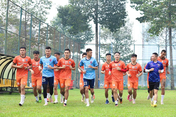 Các trụ cột hồi phục sẽ giúp B.Bình Dương sớm trở lại cuộc đua vô địch V-League  Ảnh: CLB B.BÌNH DƯƠNG