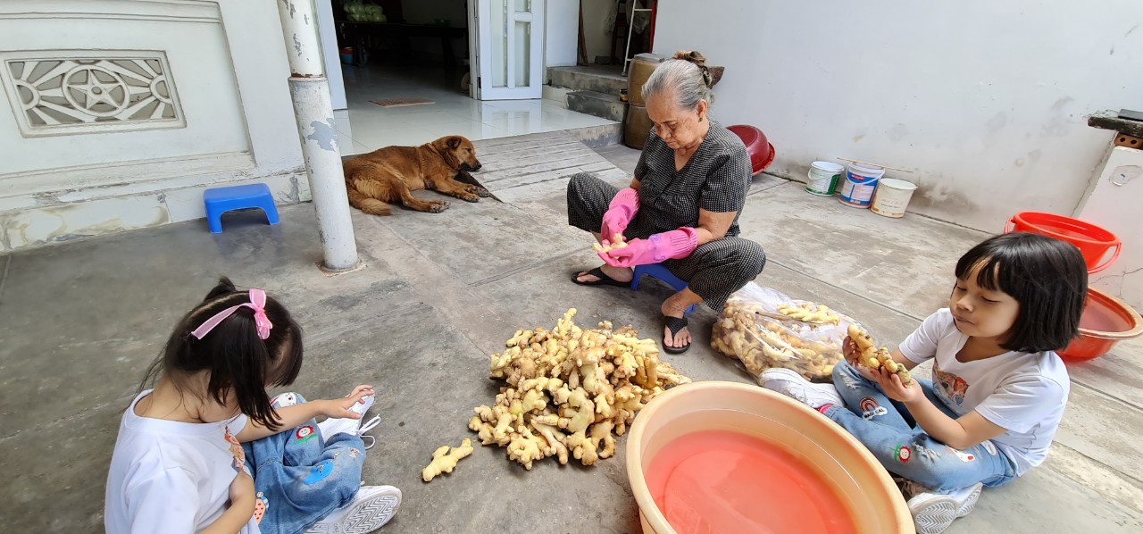 Mứt gừng nguyên củ, quyến rũ ngày quây quần- Ảnh 3.