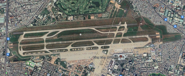 Kiểm soát viên không lưu điều hành hơn 900 chuyến bay/ngày tại Tân Sơn Nhất- Ảnh 2.