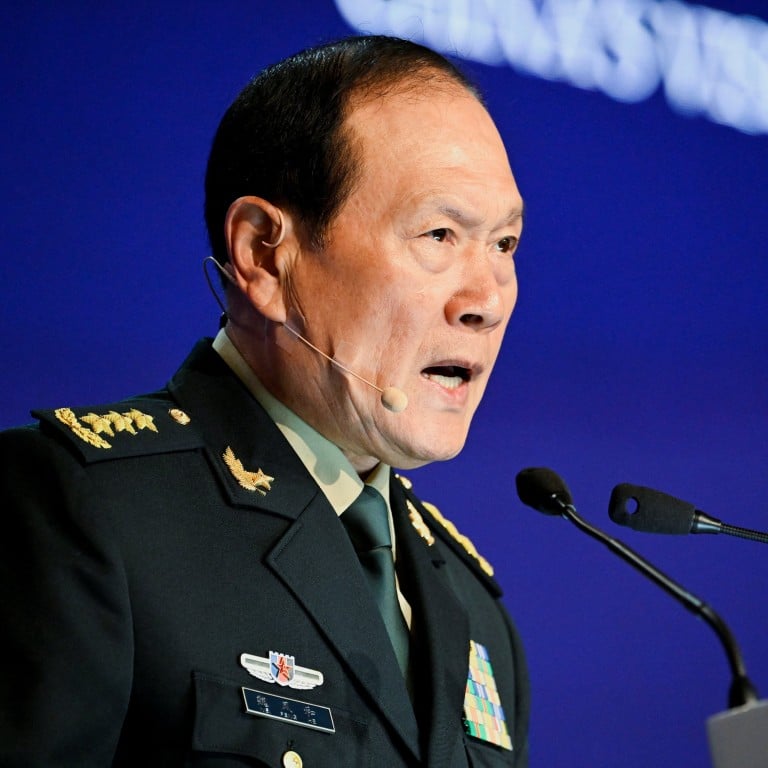 Cựu Bộ trưởng Quốc phòng Trung Quốc không có tên trong danh sách chúc Tết- Ảnh 1.