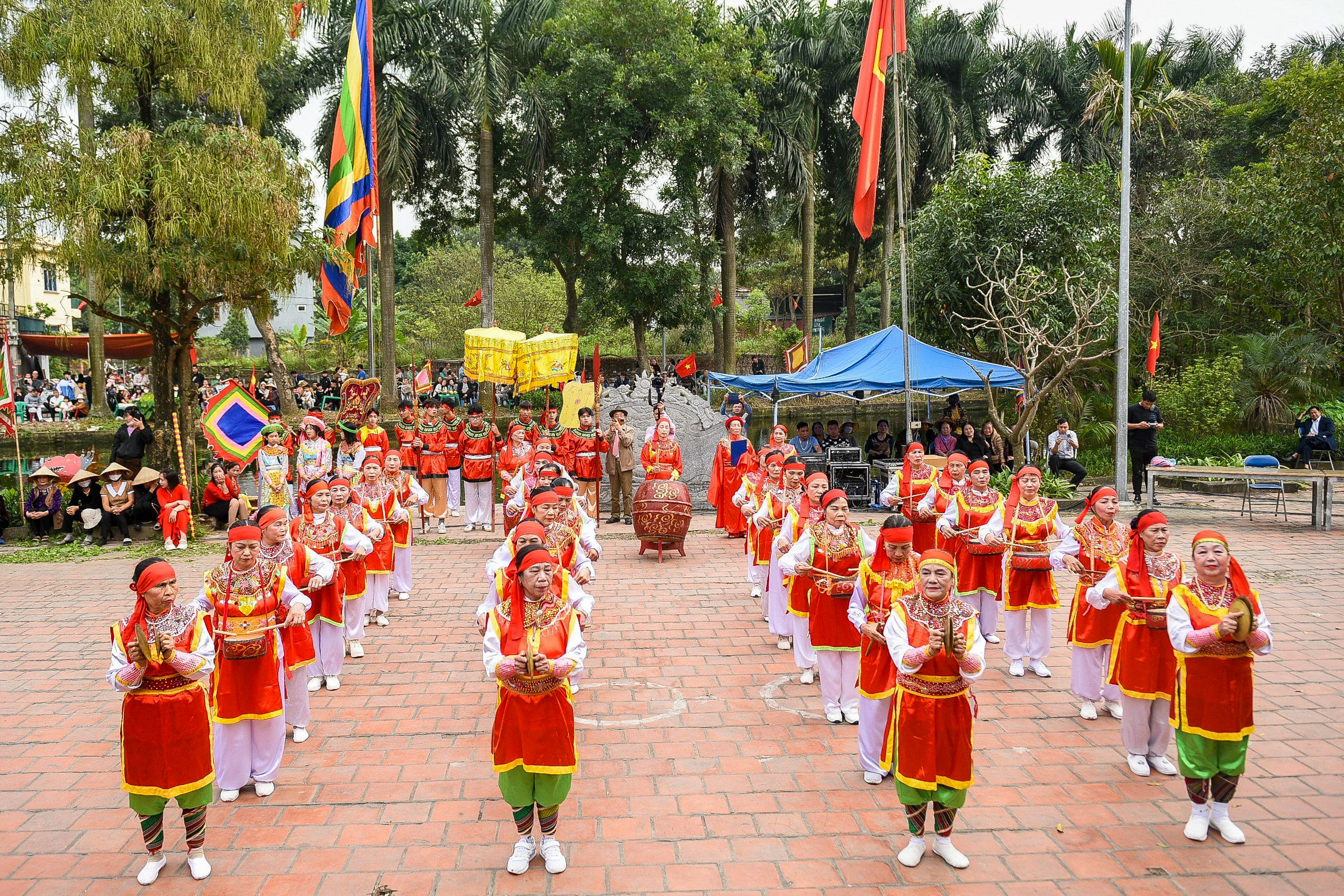 Độc đáo lễ hội kén rể ở ngoại thành Hà Nội- Ảnh 2.