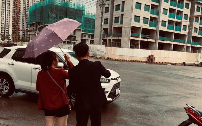 Sắp hết thời ai cũng có thể lao vào "cơn sốt đất" làm môi giới bất động sản