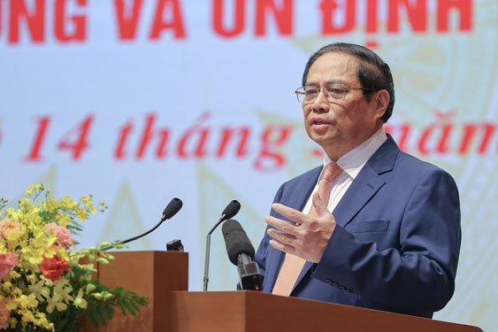 Thủ tướng Phạm Minh Chính chủ trì hội nghị ngày 14-3Ảnh: NHẬT BẮC