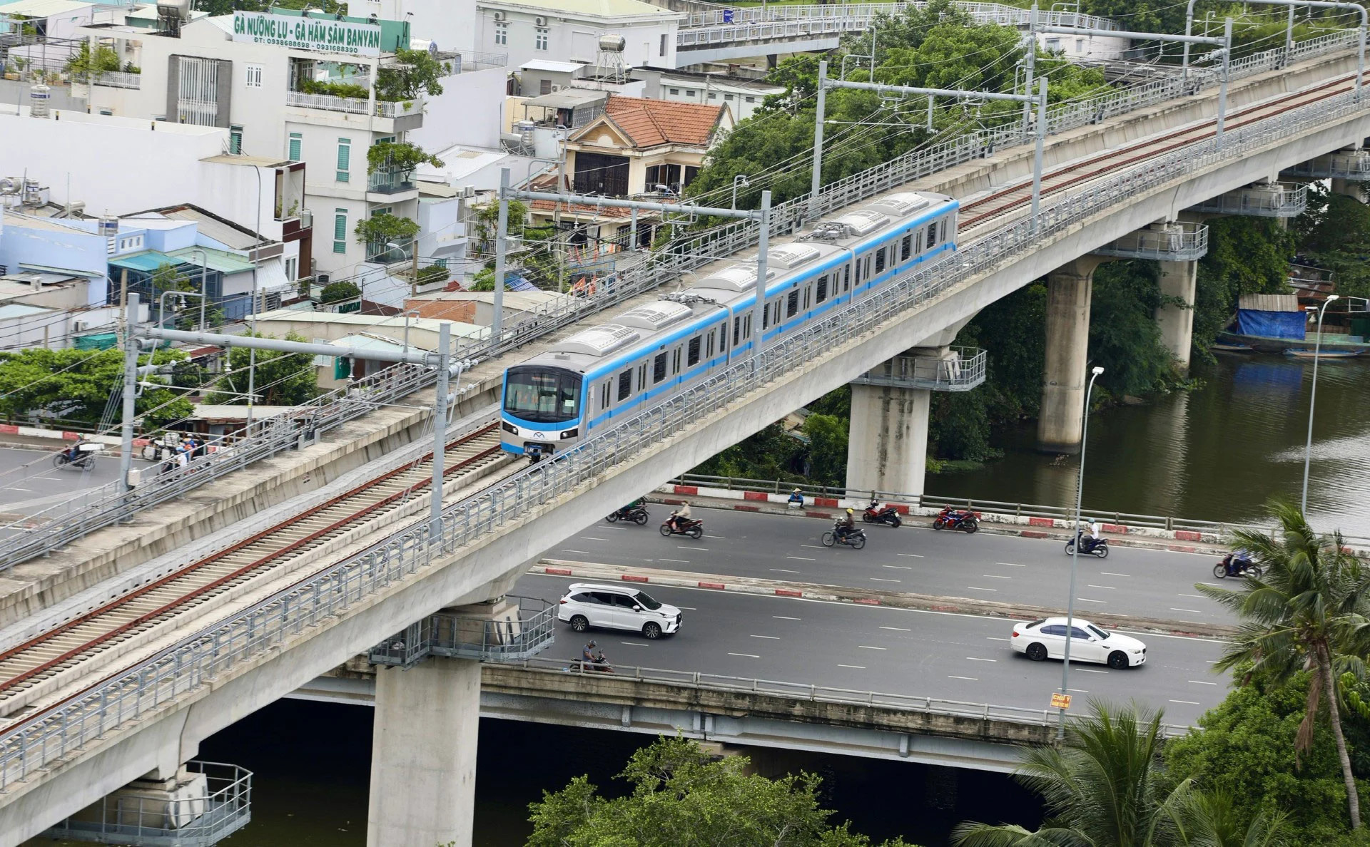 Metro số 1 lùi thời gian vận hành thương mại