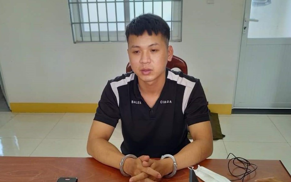 Khởi tố đối tượng bịt mặt cướp giật tại tiệm vàng Đắk Lắk
