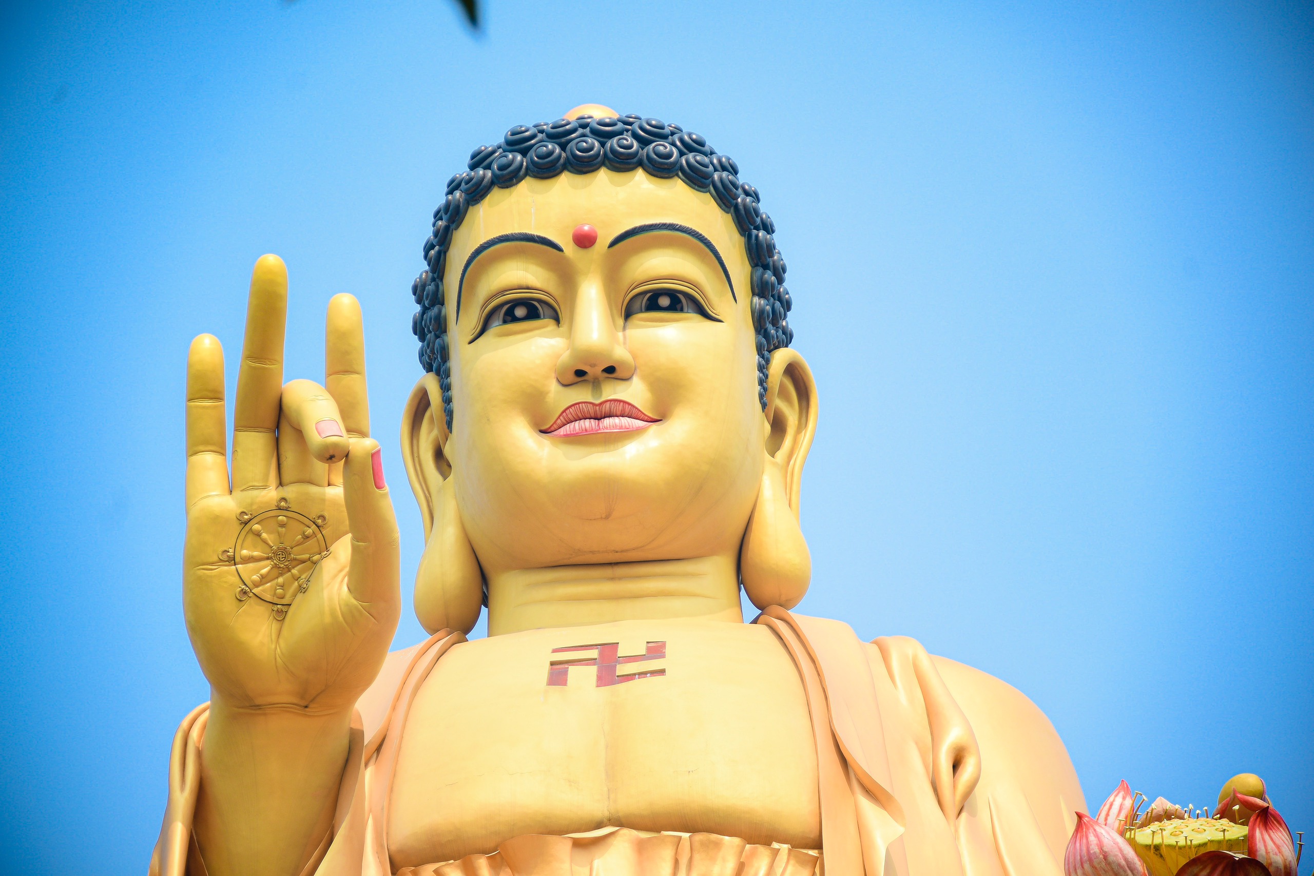 Cận cảnh tượng Phật cao 72 m ở Hà Nội- Ảnh 10.