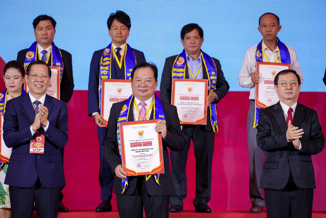 Vedan Việt Nam được trao tặng chứng nhận “hàng Việt Nam chất lượng cao” năm 2024- Ảnh 2.