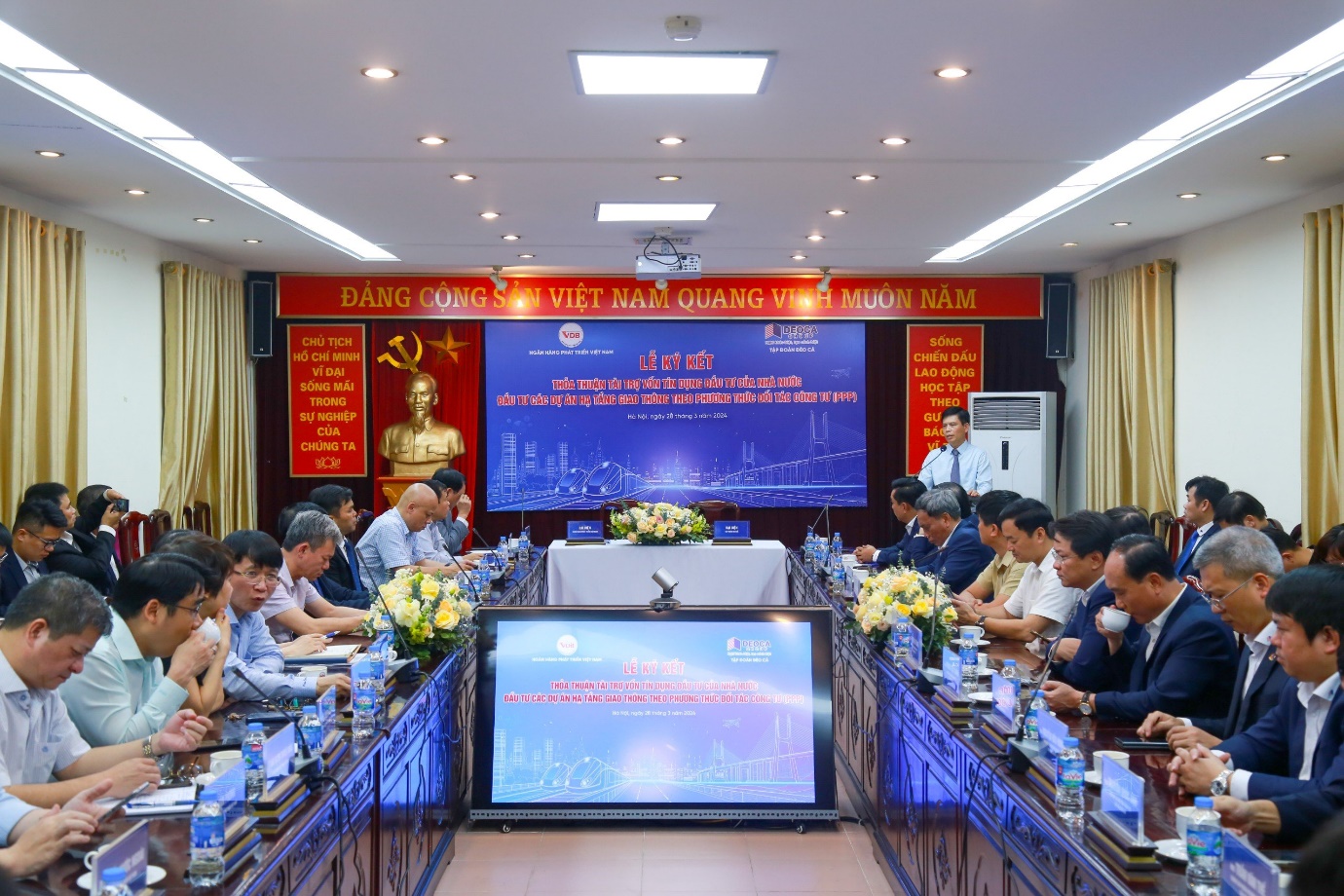 Tập đoàn Đèo Cả và VDB Lâm Đồng ký thỏa thuận hợp tác thực hiện dự án PPP- Ảnh 1.