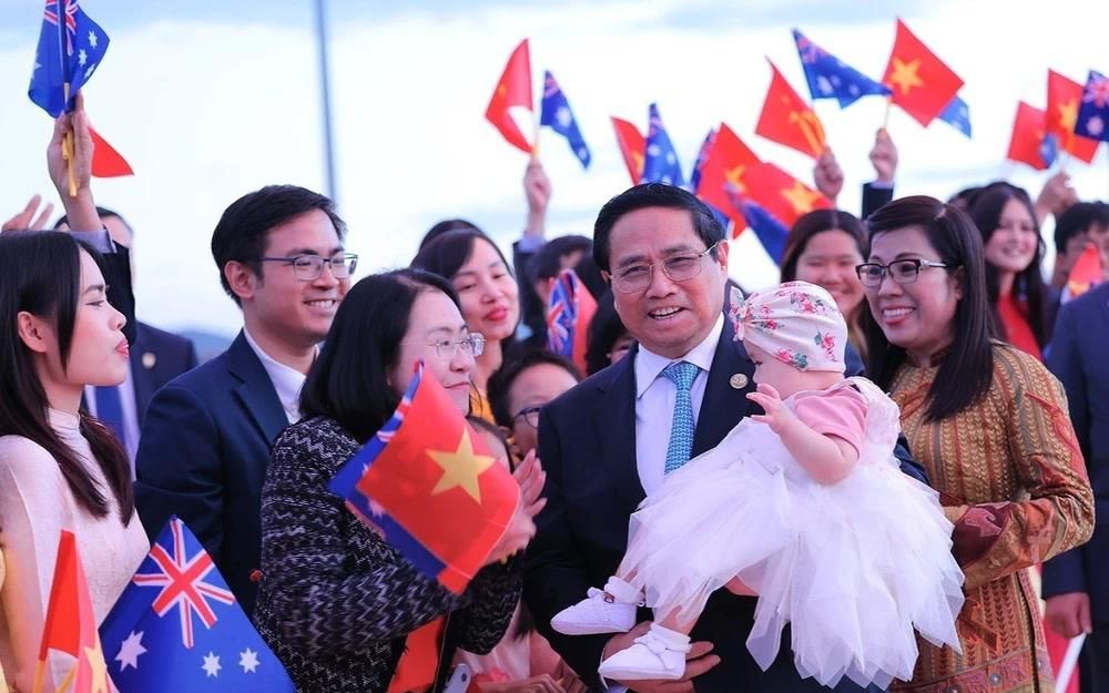 Thủ tướng Phạm Minh Chính và Phu nhân tới Canberra, bắt đầu thăm Úc