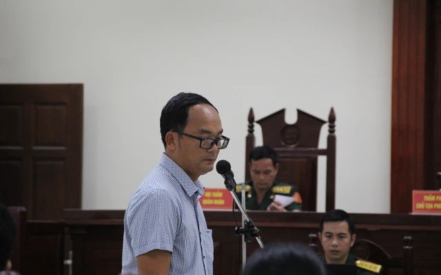 Đang xét xử vụ cựu thiếu tá quân đội tông chết nữ sinh Ninh Thuận