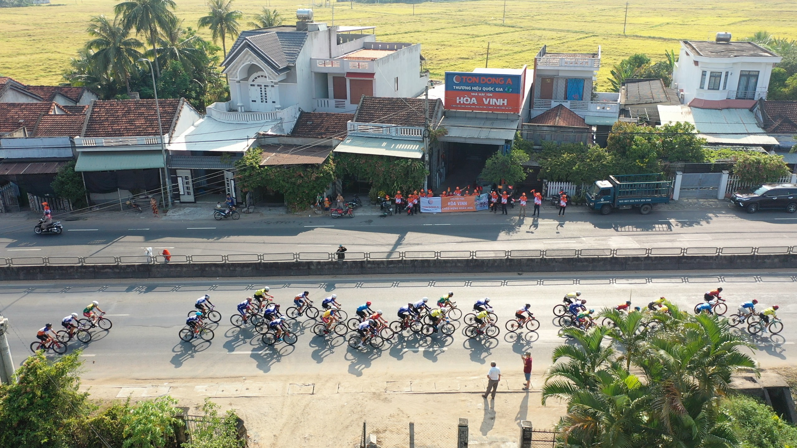 Lê Nguyệt Minh thắng chặng đầu tiên, tại TP biển Nha Trang- Ảnh 3.