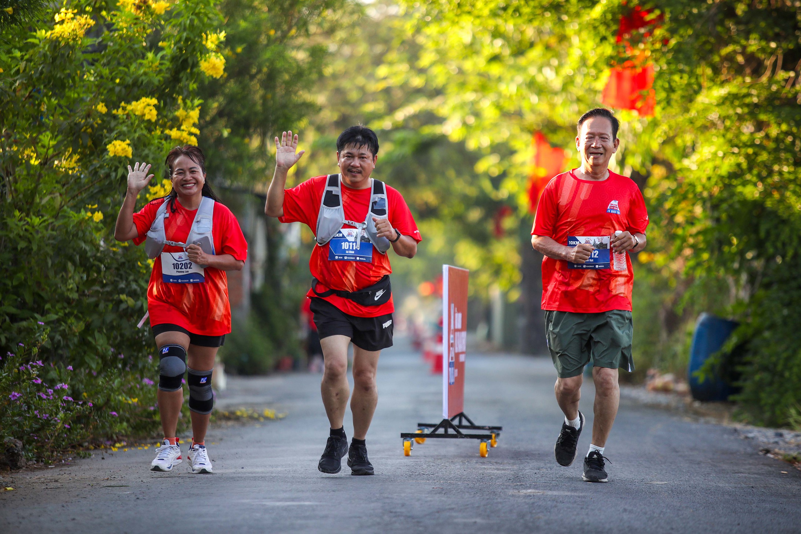 Những khoảnh khắc đáng nhớ tại giải Giải half-marathon “Tự hào Tổ quốc tôi”- Ảnh 6.