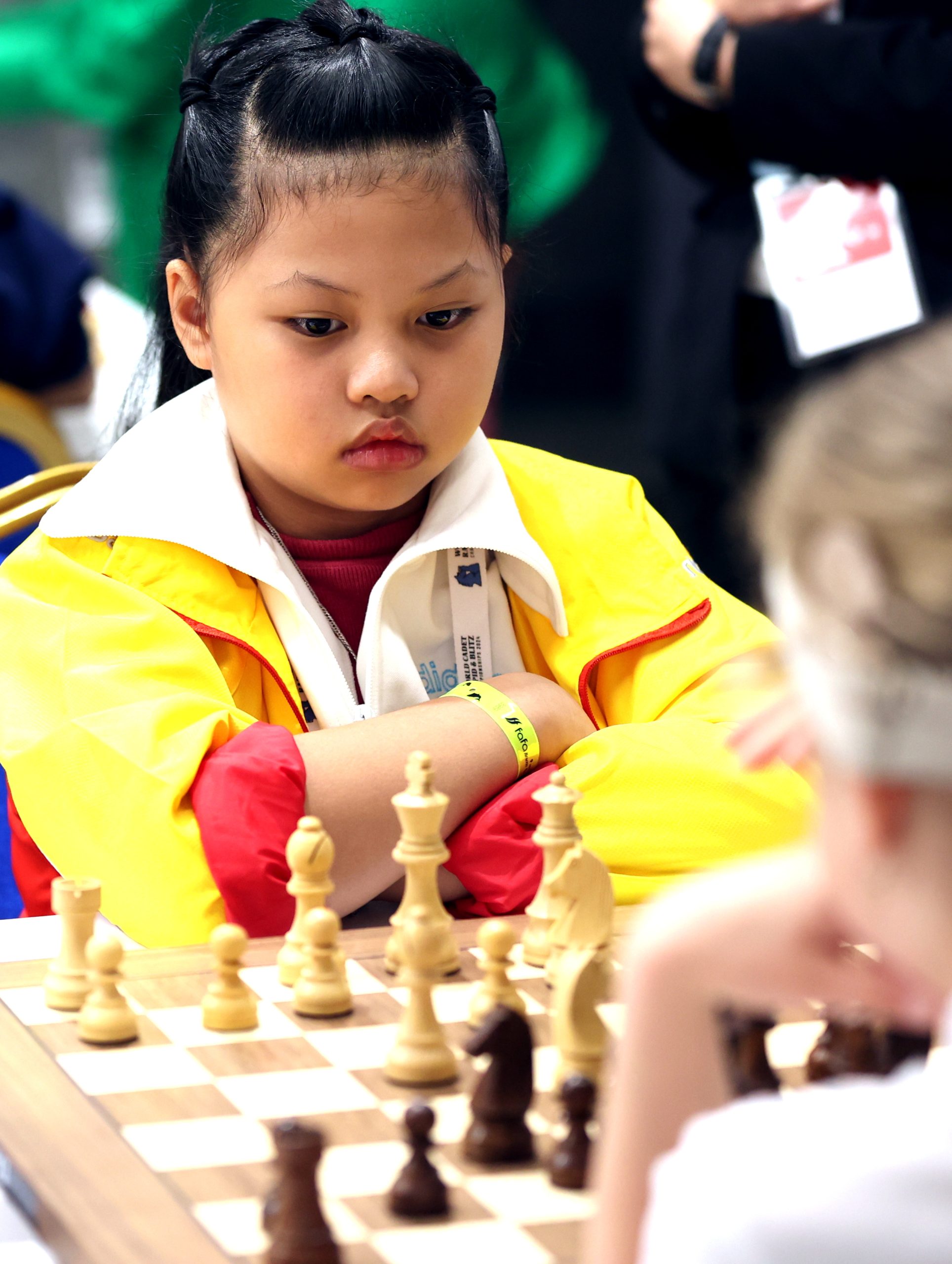 កីឡាករអុកវ័យក្មេង Nguyen Vu Bao Chau បានឈ្នះជើងឯកអុកពិភពលោកនារី U8 - រូបថត ២. Kỳ thủ nhí Nguyễn Vũ Bảo Châu vô địch cờ chớp U8 nữ thế giới- Ảnh 2.