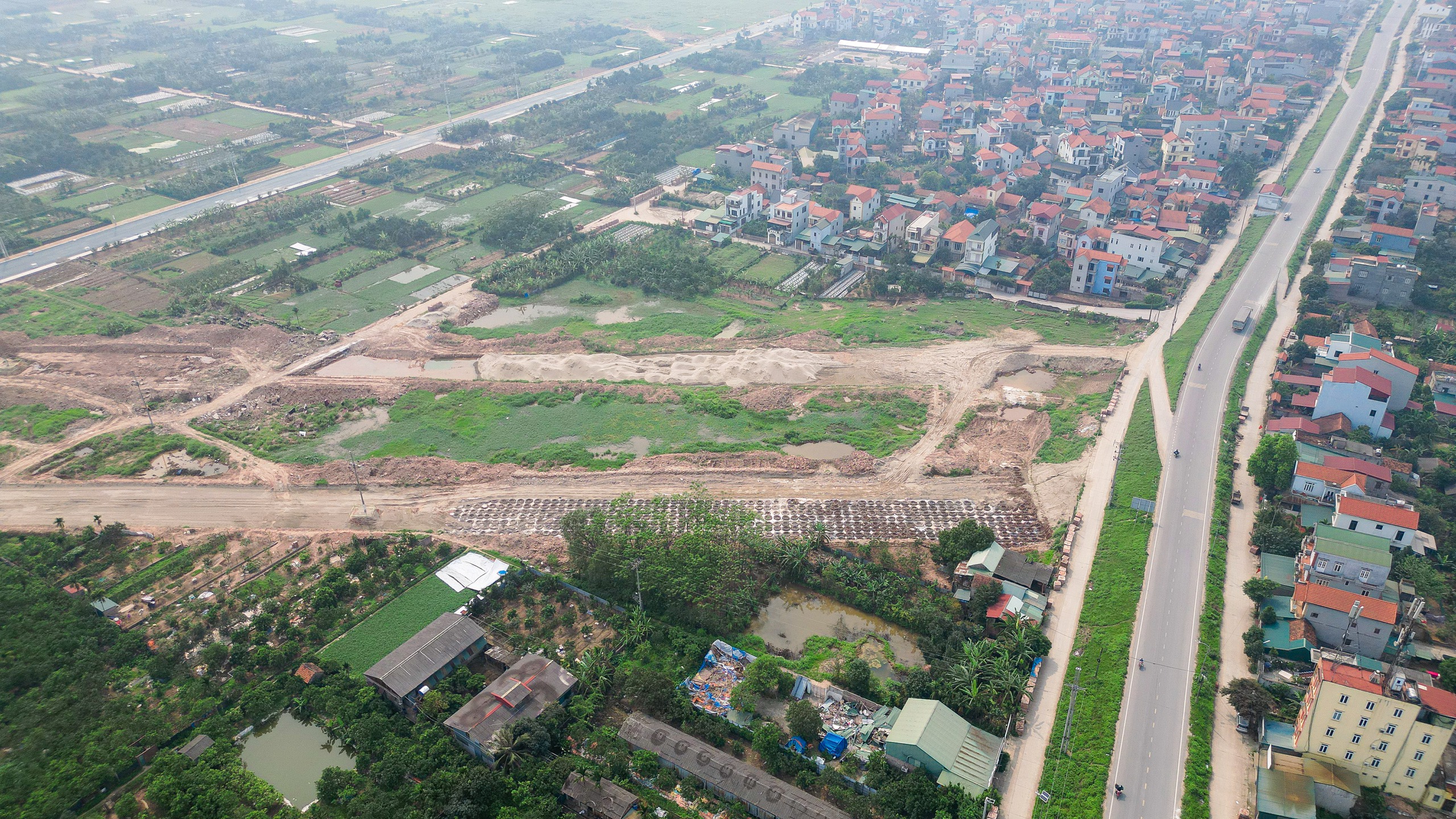 Toàn cảnh vị trí xây dựng cầu Hồng Hà vượt sông Hồng trị giá gần 10.000 tỉ đồng- Ảnh 8.