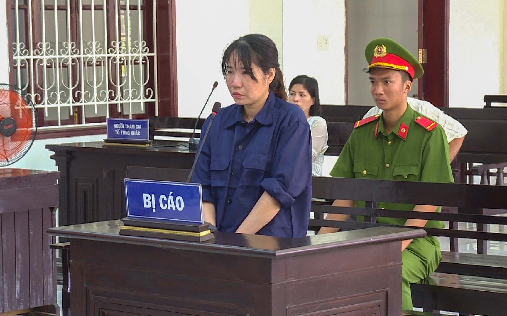 Được lãnh đạo nhờ đứng tên, cựu cán bộ Văn phòng UBND Đà Nẵng chiếm đoạt 5 lô đất- Ảnh 2.