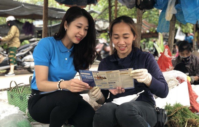 Nữ cán bộ miệt mài giúp nhiều người dân có lương hưu- Ảnh 2. Nữ cán bộ miệt mài giúp nhiều người dân có lương hưu- Ảnh 2.