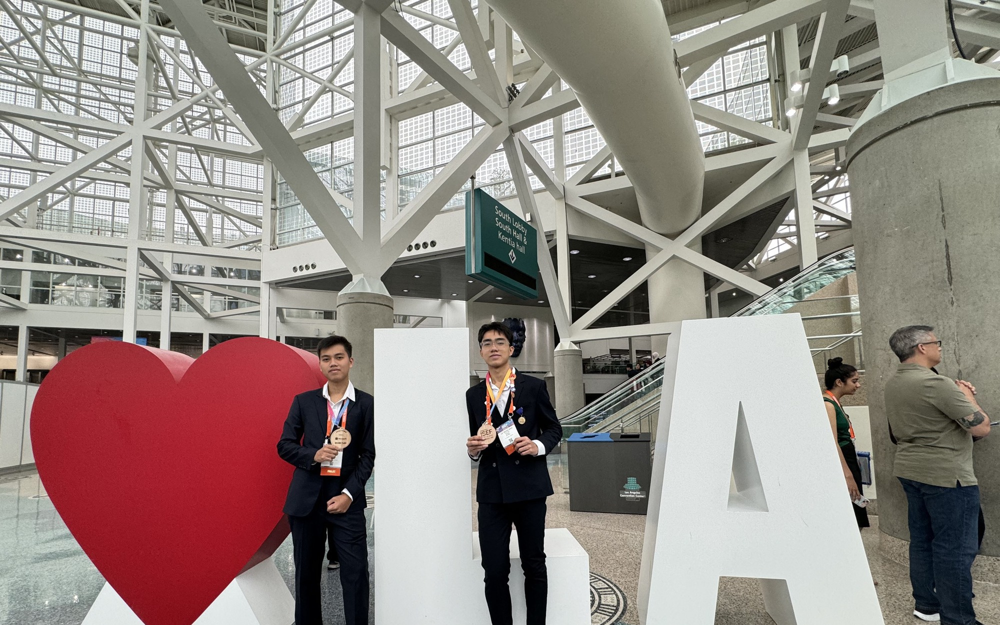 Trường chuy&ecirc;n nổi tiếng ở TPHCM với 4 dự &aacute;n v&agrave;o v&ograve;ng quốc gia thi khoa học kỹ thuật - Ảnh 2.