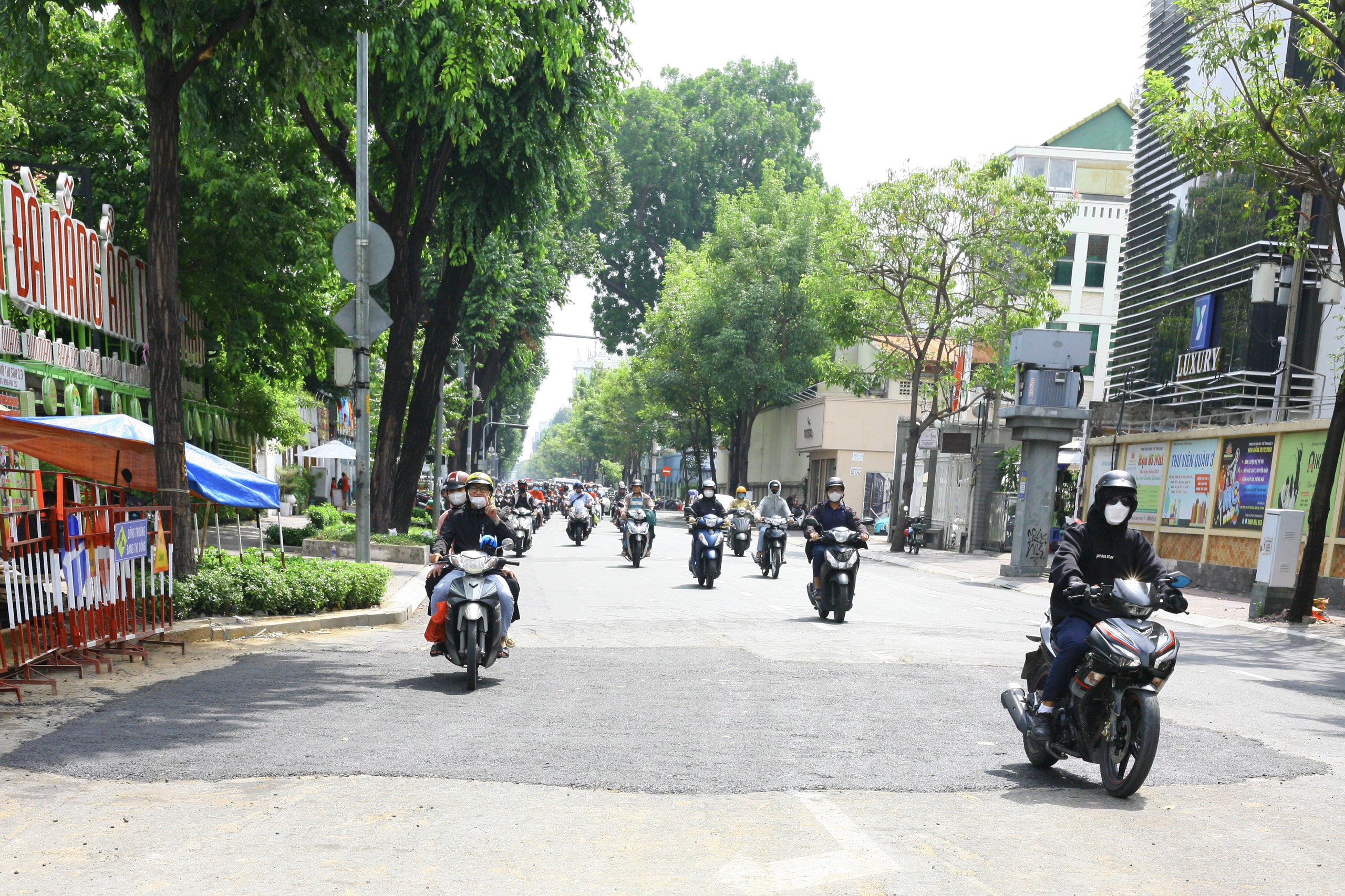 Đoạn đường Võ Thị Sáu bị sụt lún đã được khắc phục- Ảnh 8.