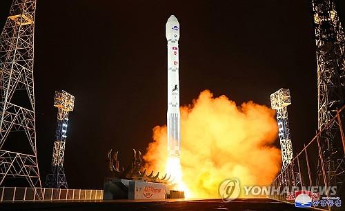 Triều Tiên âm thầm phóng vệ tinh quân sự,  thất bại nhanh chóng- Ảnh 1.