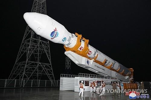 Hình ảnh Triều Tiên phóng vệ tinh do thám đầu tiên vào tháng 11-2023. Ảnh: Yonhap