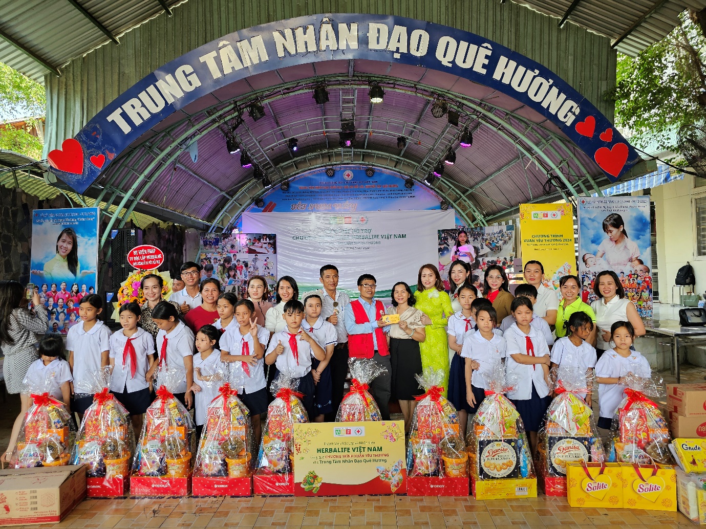 Casa Herbalife Việt Nam cung cấp dinh dưỡng cho hàng ngàn trẻ em khó khăn- Ảnh 3.