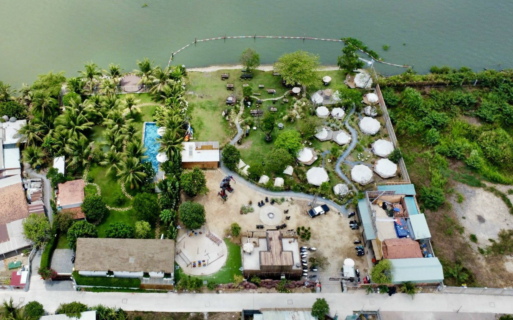 - Ảnh 2. - Ảnh 2.