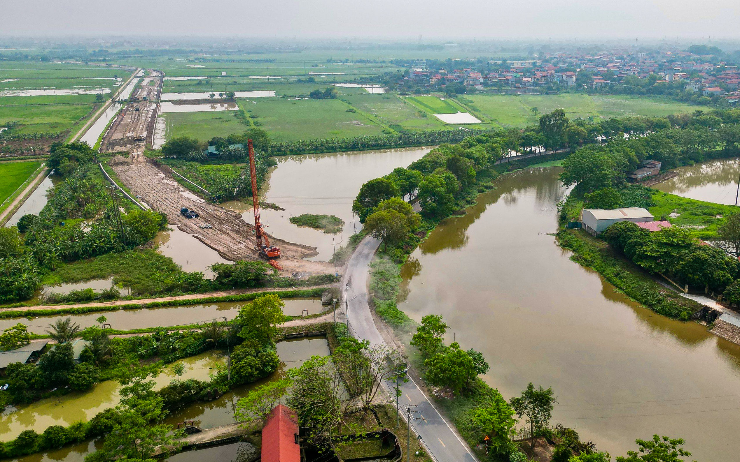 Hiện trạng tuyến đường dài hơn 7 km sắp được đầu tư hơn 300 tỉ để mở rộng- Ảnh 3.